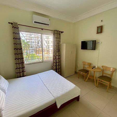 Khach San Anh Thu Hotel Хошимин Екстериор снимка