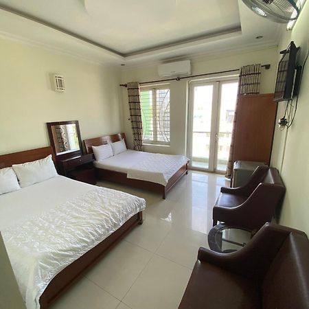 Khach San Anh Thu Hotel Хошимин Екстериор снимка