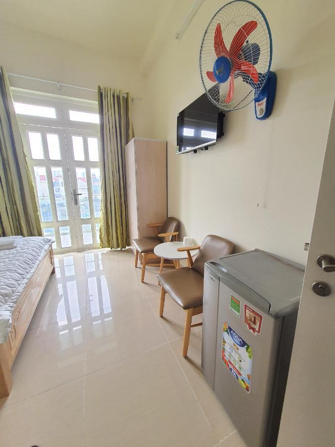 Khach San Anh Thu Hotel Хошимин Екстериор снимка